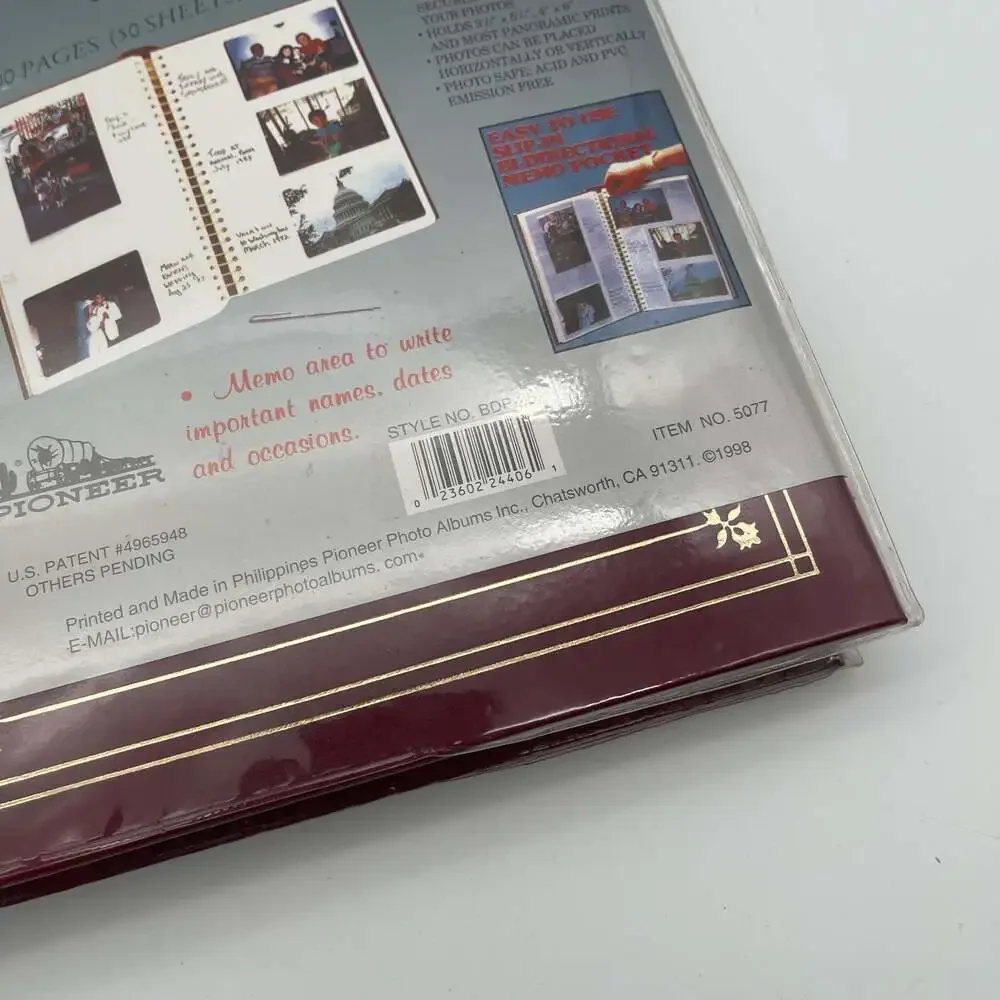 Pioneer Lé Memo Bi-Directional Photo‎ Album, Holds 300 4x6 Photos, Burgundy
